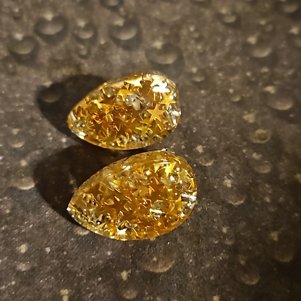 Vintage Confetti Goldtone Star Clip Earrings